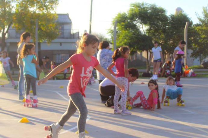 Clases de Patín en el Centro de Desarrollo Juana Azurduy