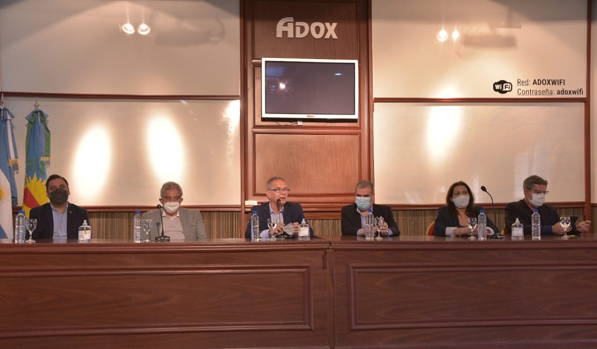 Coloquio empresarial en Ituzaingó