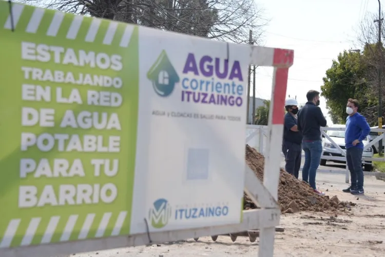 AVANZAN LAS OBRAS DE AGUA POTABLE EN EL SUR Y EN EL NORTE DE ITUZAINGÓ