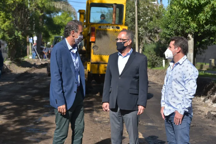 KATOPODIS Y DESCALZO RECORRIERON OBRAS EN ITUZAINGÓ