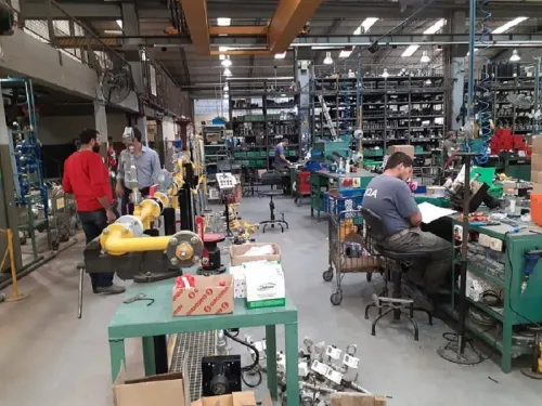 CONTINÚAN LAS CLÍNICAS TECNOLÓGICAS EN INDUSTRIAS Y EMPRESAS LOCALES