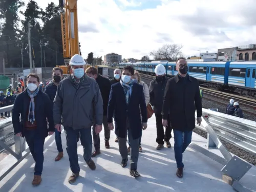 PABLO DESCALZO RECIBIÓ A MARTÍN MARINUCCI EN ITUZAINGÓ