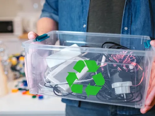 DONÁ APARATOS ELÉCTRICOS Y ELECTRÓNICOS EN DESUSO