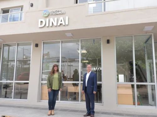 DESCALZO Y BALLETO INAUGURARON EL NUEVO EDIFICIO DE LA DINAI